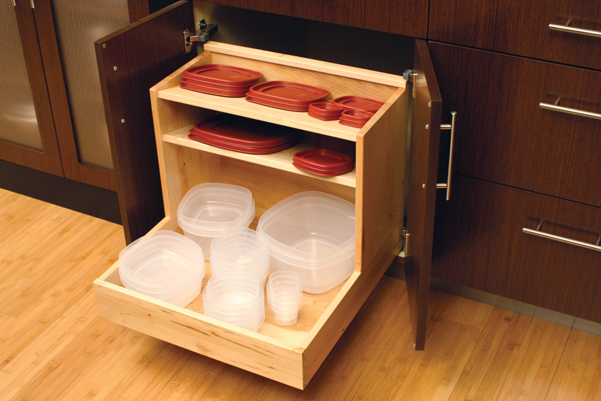 Base Pull Out Cabinet - Homecrest Cabinetry